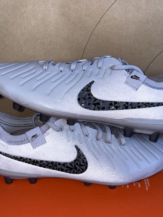 NEW Nike Tiempo Legend 10 Elite AG Pro Rising Gem Bosnia HF4378-001 Mens Sz 7.5 main image 3
